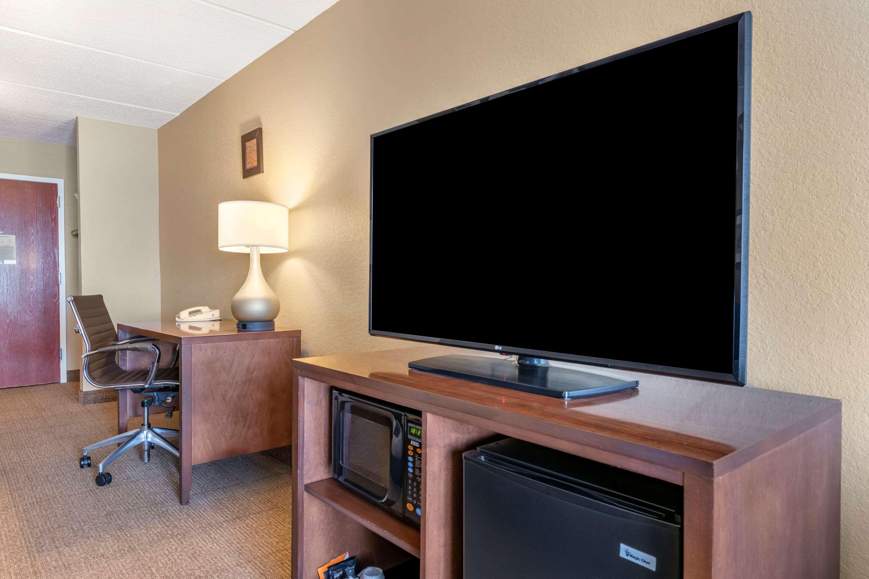 Comfort Inn & Suites Orlando North Sanford Eksteriør billede