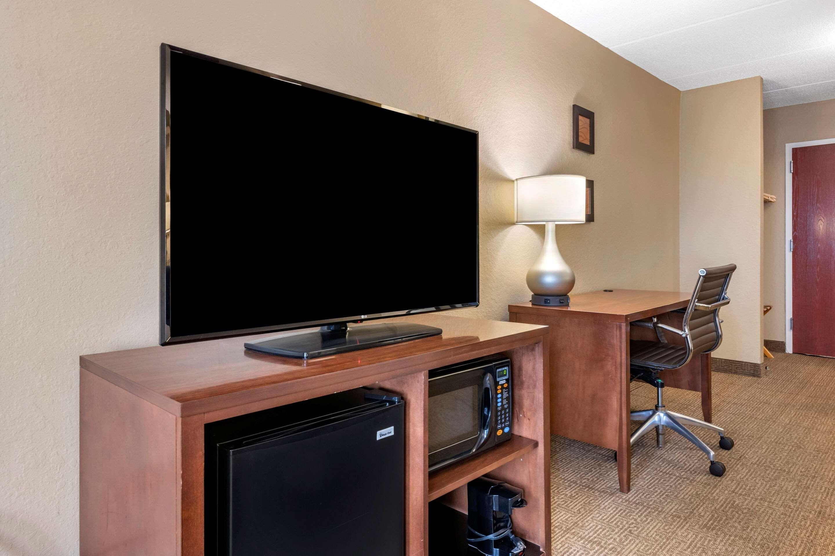 Comfort Inn & Suites Orlando North Sanford Eksteriør billede