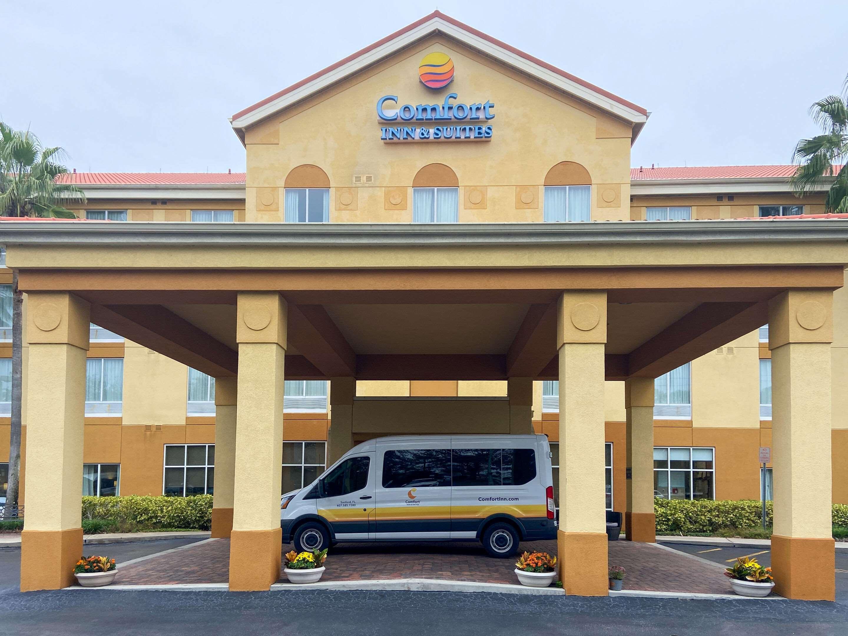 Comfort Inn & Suites Orlando North Sanford Eksteriør billede